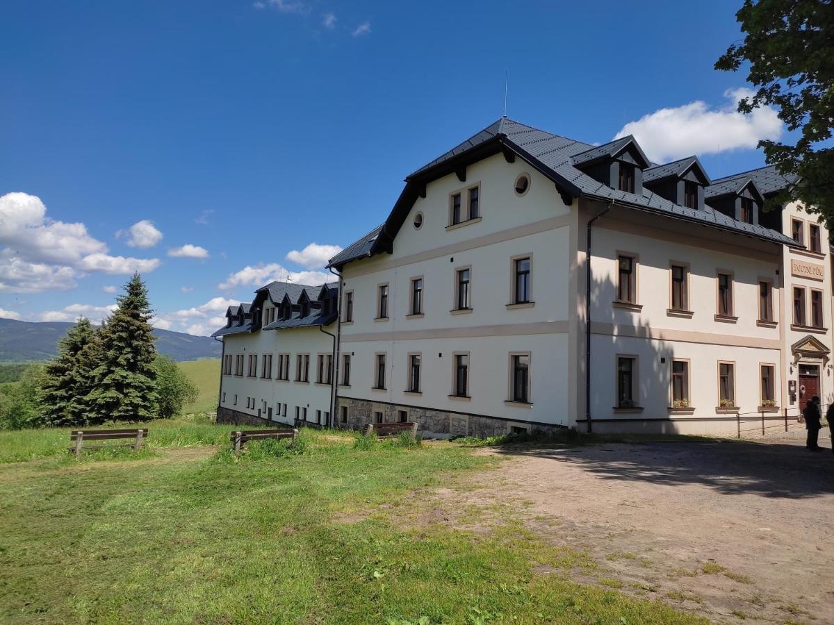 Hotel Poutni Dum Králíky 외부 사진