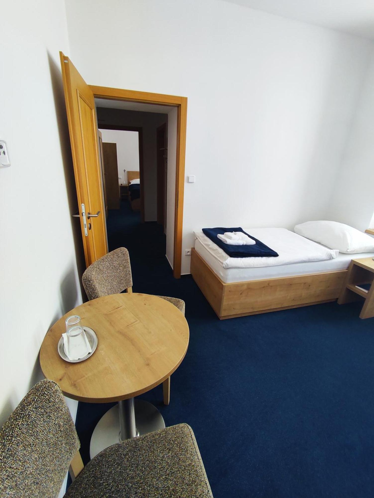 Hotel Poutni Dum Králíky 외부 사진